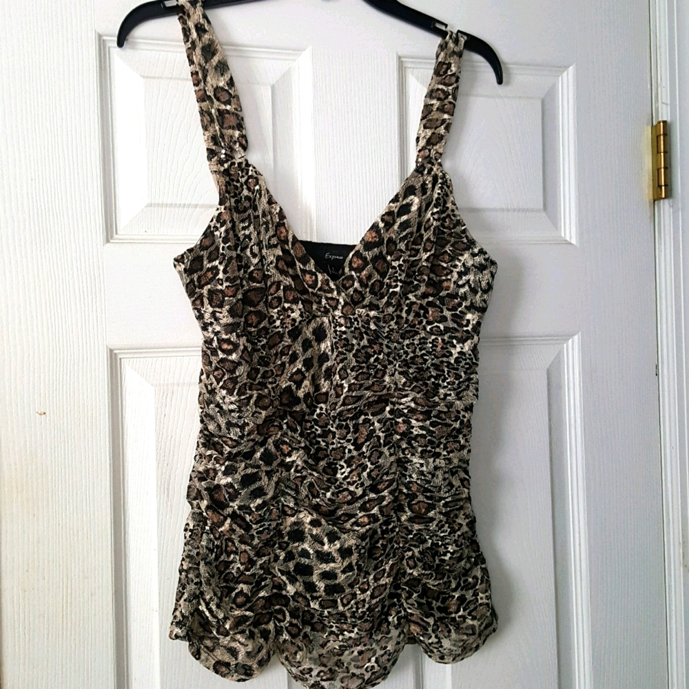 2007 Express top size large